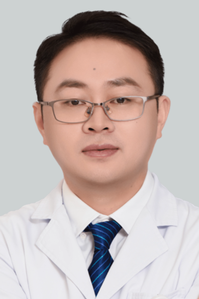 【名医推荐】心外科主任 卢佳佳